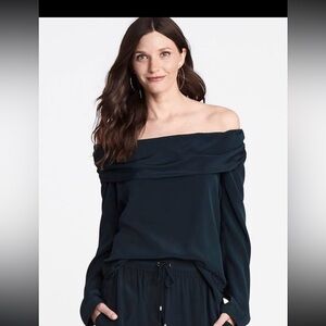 W by Worth Silk Off Shoulder Tunic Blouse Top dark green